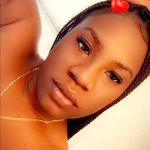 Meet your Posher, Tamarshae